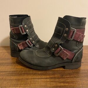 Fly London Black Leather Seli Engineer Boot size 39